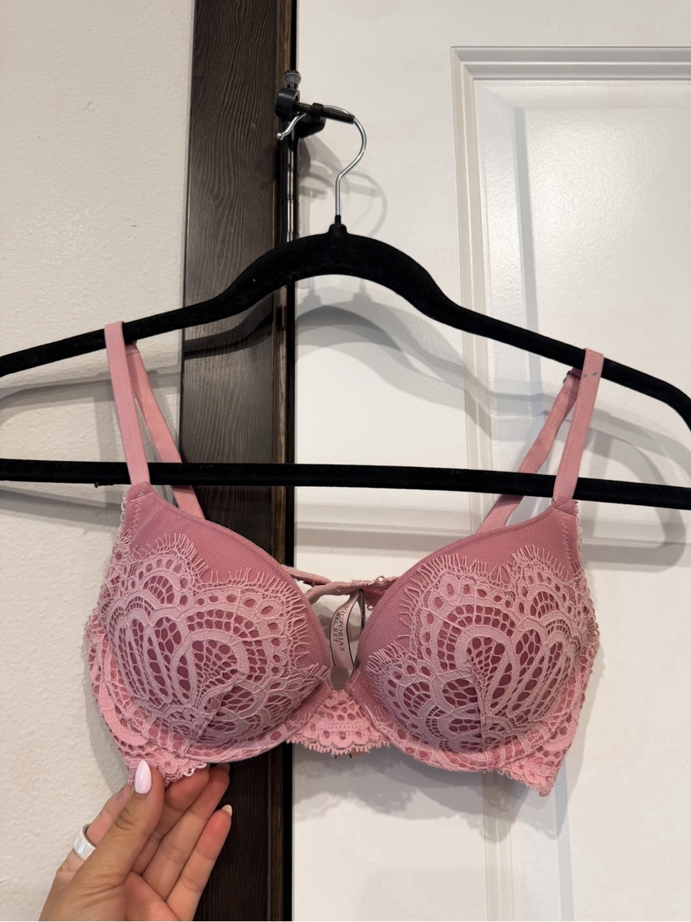 Victoria's Secret Pink Lace Push up bra